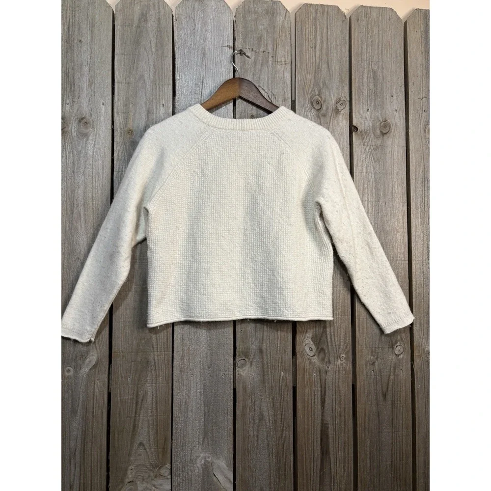 Madewell‎ Oatmeal cropped knit sweater 🤍 cozy minimalist long sleeve - Picture 3 of 9